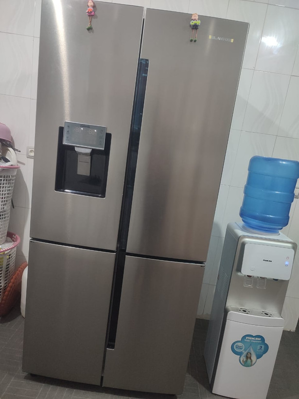 یخچال فریزر ساید بای ساید بنس مدل BR-S281H ظرفیت ۲۷ فوت با یخساز اتوماتیک
